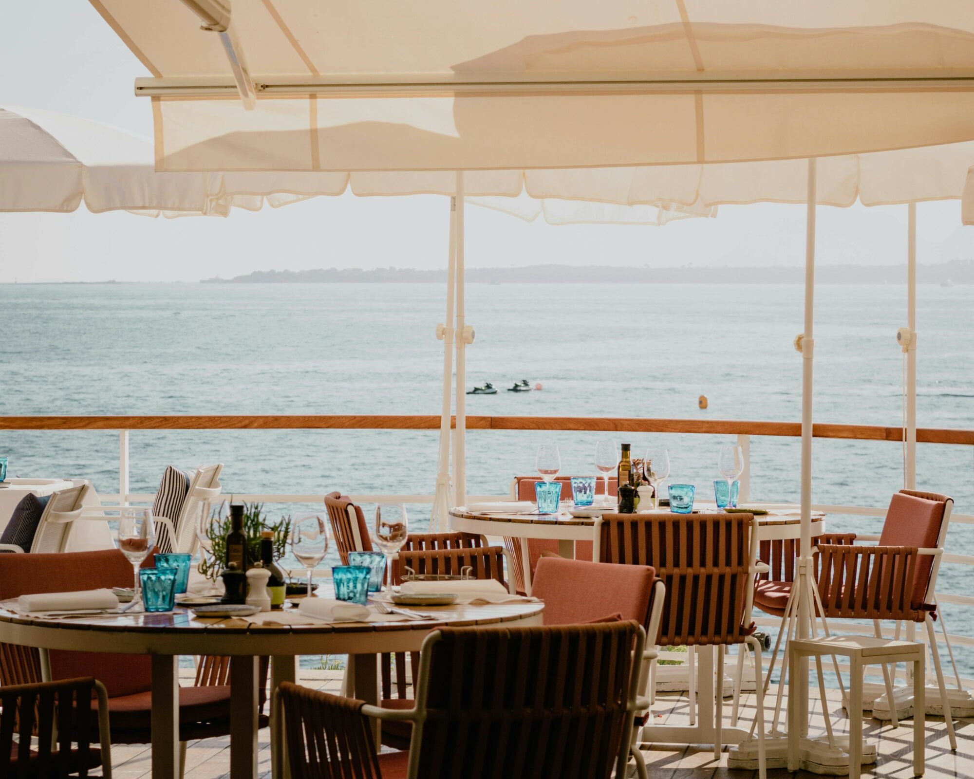 Luxuryderm protéger sa peau sur les terrasses de la Côte d'Azur